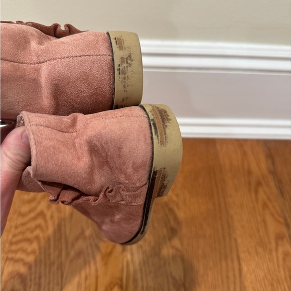 Cat & Jack Girls Toddler Size 7 Mauve Pink Suede Fringe Booties - Picture 6 of 8